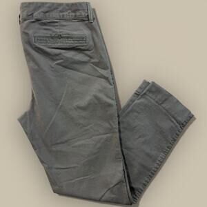 Old Navy Women's Pixie Mid Rise Chino Gray Pants SIZE 8 Regular Ankle 33x26.5”